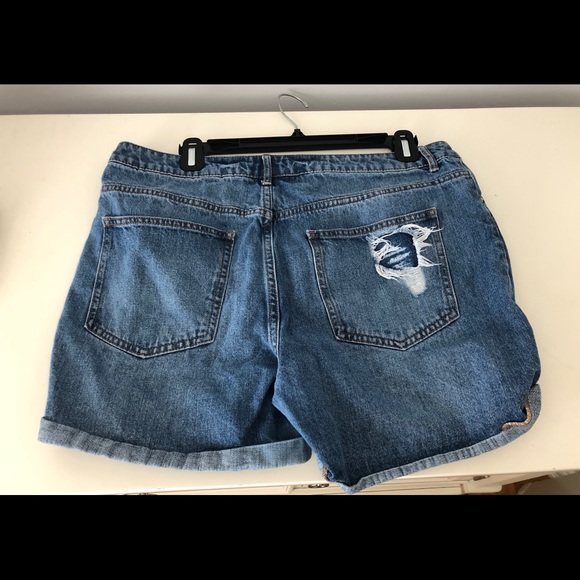Distressed and Ripped Blue Denim Shorts - Picture 2 of 2